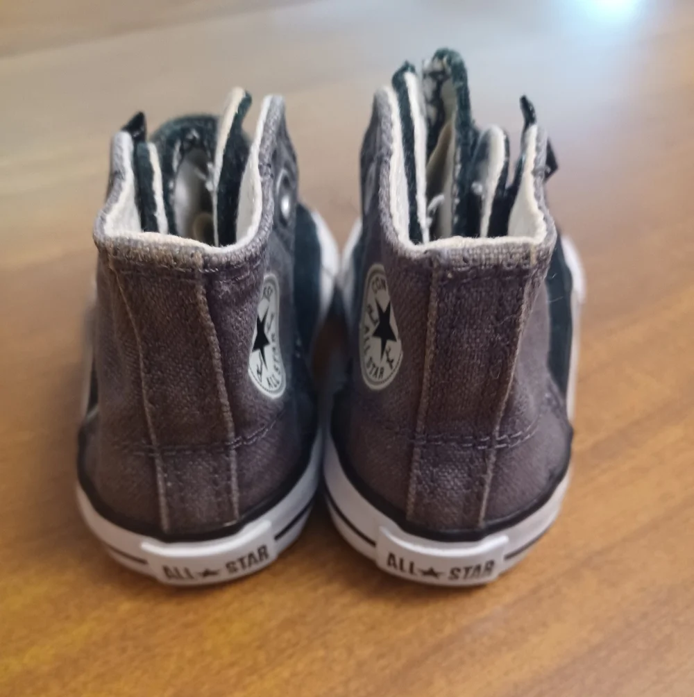 Converse Infant Shoes Size 3 Black Gray Hook & Loop Chuck Taylor All Star